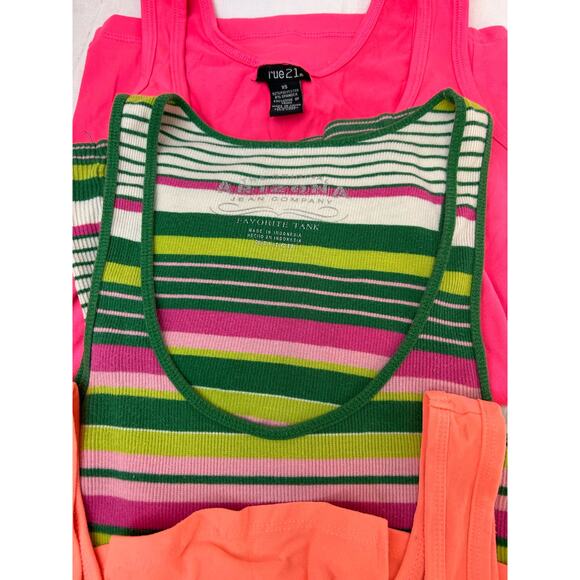 Women's Small Extra Small Tank Top Lot of 6 GUC Multicolor - Picture 6 of 7